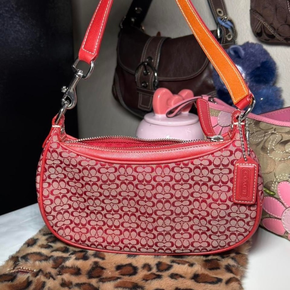 Y2K Red coach mini hobo Great condition
